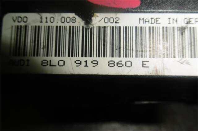 Foto 2ª: Cuadro de Instrumentos Audi A3 1.8 AMBIENTE [1.8 LTR. - 92 KW 20V] [AGN]