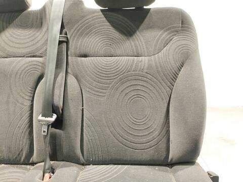 Foto 3ª: Asientos Traseros Opel Viva 2.5 CDTI F7) 146CV 107KW FURGONETA [G9U 630] (2007)