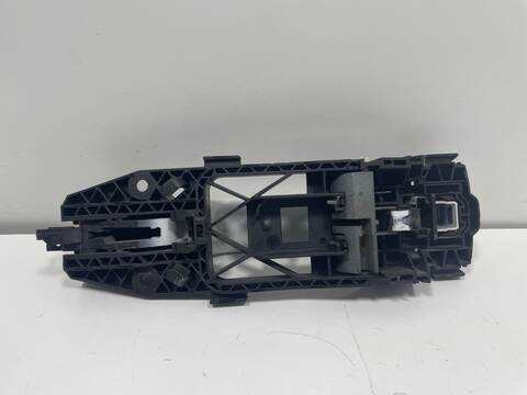 Foto 3ª: Maneta Exterior Delantera Derecha Audi A3 DDY (2018)