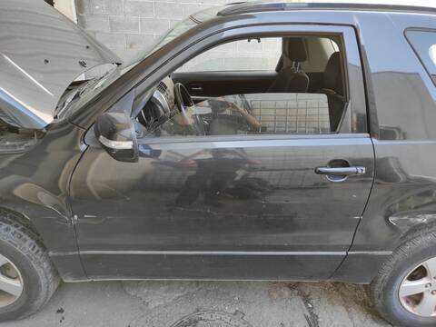 Foto 1ª: Puerta Delantera Izquierda Suzuki Grand Vitara F9QB (2010)