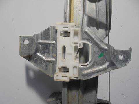 Foto 2ª: Elevalunas Manual Trasero Derecho Citroen C4 COLLECTION BERLINA 90CV 66KW [9H06] (2013)