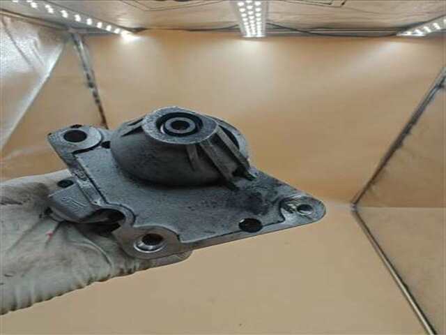 Foto 2ª: Motor de Arranque Peugeot 206 1.6 CC [1.6 LTR. - 80 KW HDI FAP CAT (9HZ - DV6TED4)] [9HZ / DV6TED4]