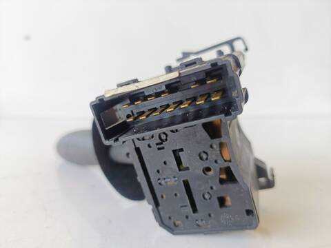 Foto 3ª: Mando Multifuncion Renault Master L1H1 CAJA CERRADA 3.3 TO 120CV (2001)