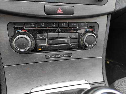 Mando Climatizador Volkswagen Passat CFFB BERLINA