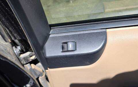 Botonera Elevalunas Land Rover Range TD6 HSE AUT.