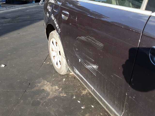 Foto 2ª: Puerta Trasera Derecha Audi A6 3.000 V6 QUATTRO224CV/165KW AVANT BERLINA 0CV [BMK] (2005)