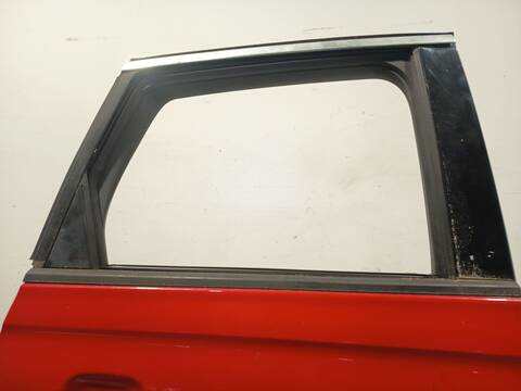 Foto 3ª: Puerta Trasera Derecha Opel Crossland 1.2 75) 110CV 81KW [B12XHL] (2017)