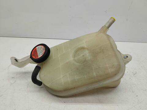 Deposito Expansion Toyota Auris 1.8 16V HIBRIDO) 99CV 73KW