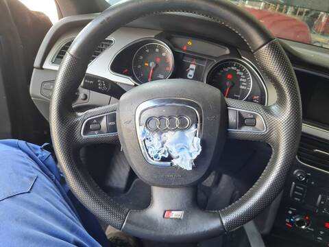 Foto 1ª: Volante Audi A5 2.0 TFSI 132KW) COUPE 180CV [CDNB] (2011)