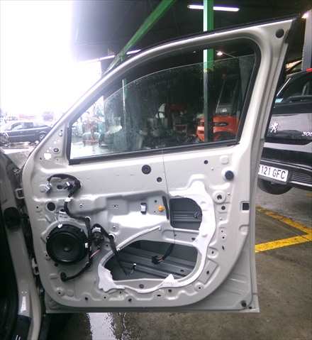 Foto 2ª: Puerta Delantera Derecha Dacia Duster 1.2 G 2024- [H5FA6] (2025)