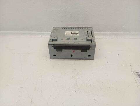 Foto 1ª: Sistema Audio Radio CD Ford Fiesta TITANIUM 95CV 70KW [TZJA] (2011)