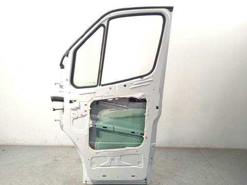 Foto 4ª: Puerta Delantera Derecha Mercedes Sprinter 419 CDI RWD 907.643 907.645 907.647) 190CV 140KW FURGONETA [654920] (2024)