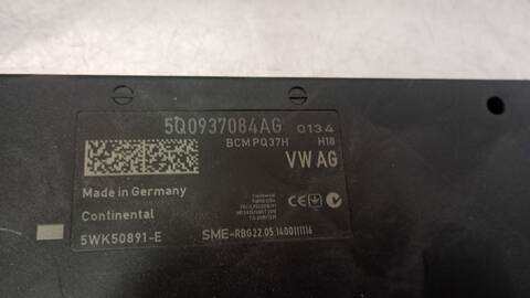 Foto 2ª: Caja Reles Fusibles Audi A3 AMBIENTE 110CV 81KW [CRK] (2014)