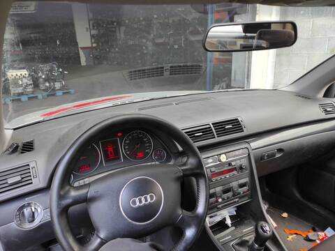 Salpicadero Audi A4 AWX BERLINA