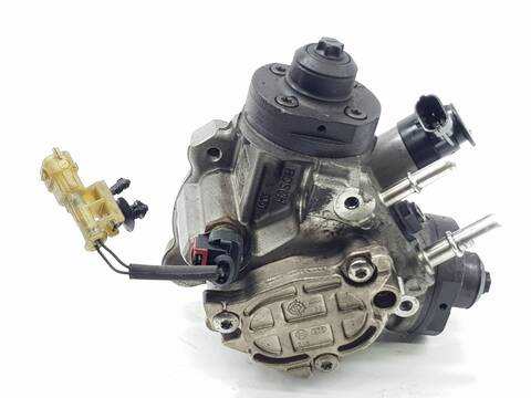 Foto 3ª: Bomba Inyeccion Land Rover Range HSE (2014)