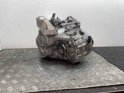 Foto 3ª: Caja Cambios Volkswagen Golf AUY BERLINA (2000)