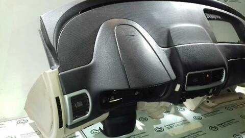 Foto 3ª: Salpicadero Skoda Fabia STYLE 105CV 77KW [BSW] (2010)
