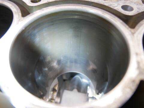 Foto 1ª: Bloque Motor Ford C Max 125 CV 92KW [PNDD] (2014)