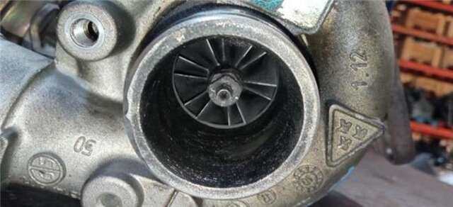 Foto 3ª: Turbocompresor Volkswagen Transporter 2.5 TDI [AJT]