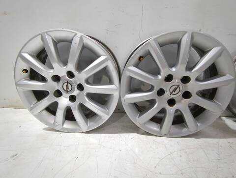 Foto 2ª: Juego LLantas Opel Astra 1.7 CDTI L08) 101CV 74KW [Z 17 DTH] (2005)