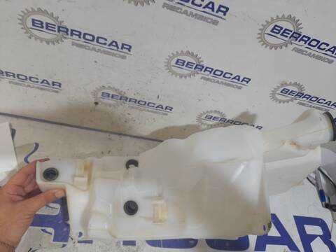 Foto 2ª: Deposito Limpiaparabrisas Jaguar XE 2.0 DIESEL CAT 180CV 132KW (2014)