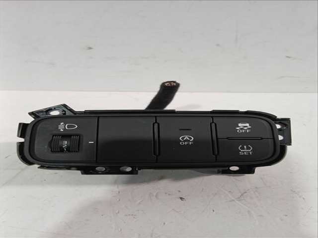 Foto 2ª: Mando Multifuncion Hyundai i20 1.0 T-GDI 101CV 74KW [G3LE] (2025)