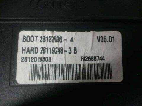 Foto 3ª: Caja Reles Fusibles Citroen C4 AVATAR PICASSO 136CV 100KW [RHJDW10BTED4] (2007)