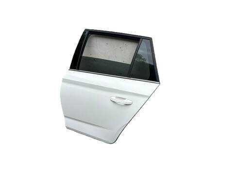 Foto 3ª: Puerta Trasera Izquierda Skoda Kamiq DLA (2023)