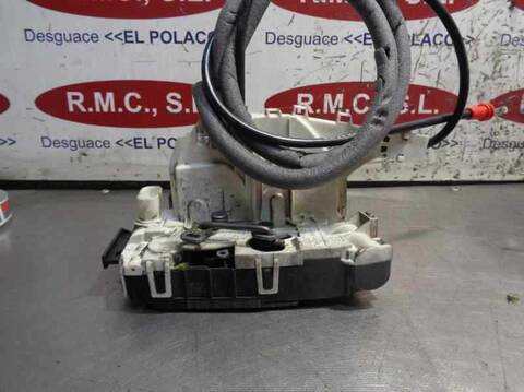 Cerradura Puerta Trasera Derecha Mercedes Sprinter 210 CDI WORKER 906.611) 95CV 70KW CAJA CERRADA