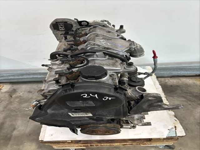 Foto 3ª: Motor Completo Volvo XC 70 163CV 120KW [D5244T D52] (2005)