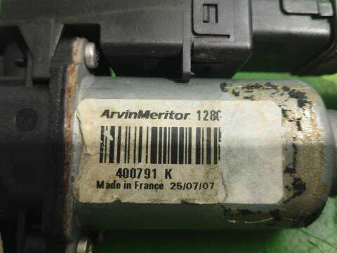 Foto 3ª: Elevalunas Eléctrico Delantero Derecho Renault Megane 1.5 DCI DIESEL 106CV (2003)