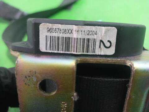 Foto 3ª: Cinturón Trasero Derecho Citroen C4 1.6 16V HDI 90CV [9HXDV6ATED4] (2004)