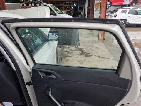 Foto 1ª: Elevalunas Manual Trasero Derecho Volkswagen Polo LIFE 95CV 70KW [DLAC] (2022)