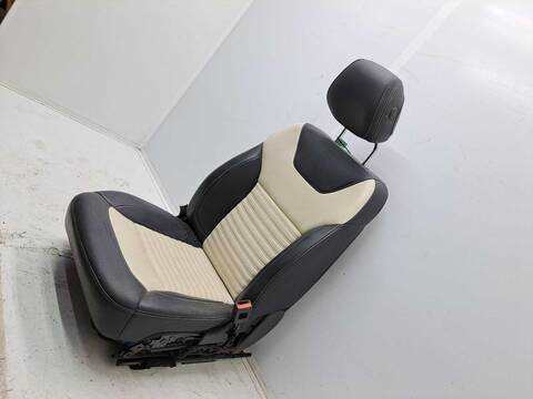 Foto 4ª: Asiento Delantero Derecho Mercedes Clase G 230 GLE 350 D 4MATIC 258CV 190KW [642826] (2017)