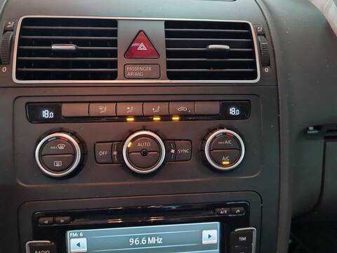 Foto 2ª: Mando Climatizador Volkswagen Touran 2.0 TDI 140CV 103KW [CFHC] (2013)