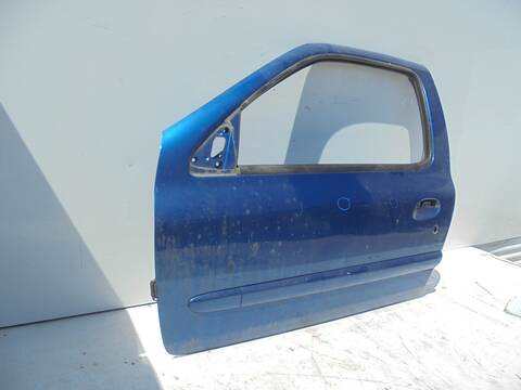Foto 3ª: Puerta Delantera Izquierda Renault Clio CAMPUS 64CV 47KW [K9K 17] (2009)