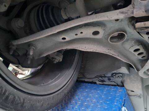 Brazo Suspension Delantero Derecho Volkswagen Golf 2.0 GTD 184CV 135KW