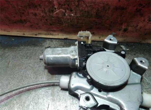 Elevalunas Eléctrico Trasero Izquierdo Nissan X-Trail 2.0 DCI (T31)(03.2007-_)