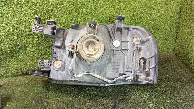 Foto 3ª: Faro Derecho Nissan Navara 2.5 TD D22 133CV 4X4 [YD25] (2005)