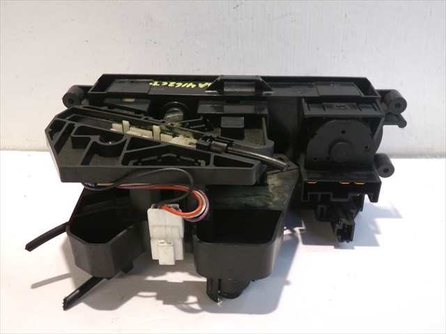 Foto 2ª: Mando Calefacción A. A. Nissan Micra 1.3 G 1998-2000 [CG13] (1999)