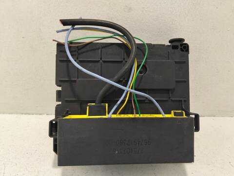 Foto 2ª: Caja Reles Fusibles Peugeot 308 2.0 BLUE 150CV [AH01] (2014)