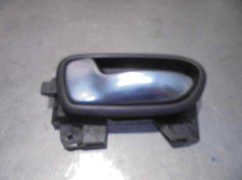 Maneta Interior Delantera Izquierda Kia Carens BASIC 116CV 85KW