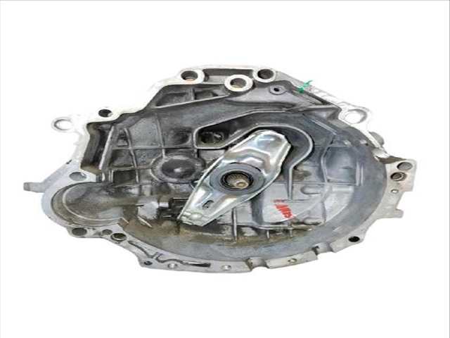Foto 1ª: Caja Cambios Audi A4 1.8 T 150CV (1994)