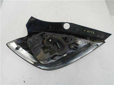 Foto 2ª: Piloto Trasero Derecho Opel Astra 1.7 CDTI BERLINA 100CV 74KW [Z 17 DTH] (2004)