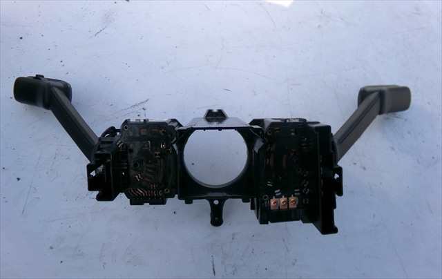 Foto 2ª: Mando Multifuncion Seat Toledo 1.6 TDI 2013-2017 [CXM] (2016)