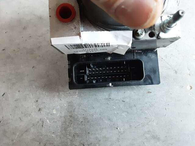 Foto 3ª: Abs Nissan NV200 1.5 DCI 90CV [K9K 276] (2010)