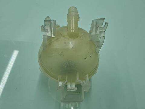 Foto 3ª: Deposito Expansion Opel Grandland DESIGN LINE 131CV 96KW (2022)