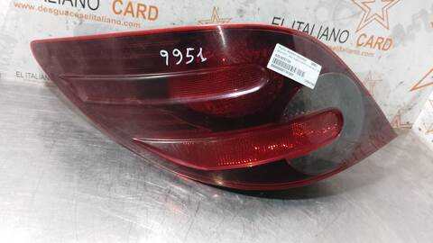 Foto 1ª: Piloto Trasero Izquierdo Mercedes Clase R 280 R 350 CDI 4-MATIC 251.022) 224CV 165KW [OM642950] (2006)