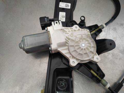 Foto 3ª: Elevalunas Eléctrico Delantero Izquierdo Ford Focus TITANIUM 125CV 92KW [M1DA] (2012)