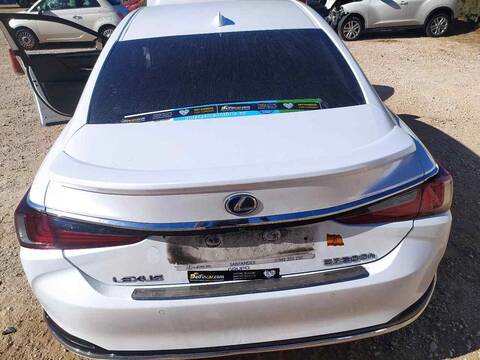 Maletero Lexus ES 300H 218CV